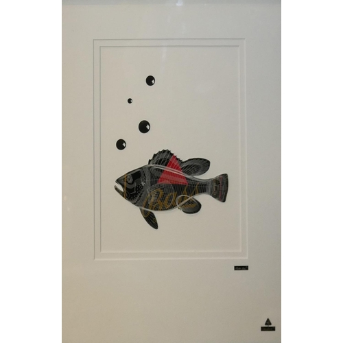 625 - MARTIN ALLEN, A CONTEMPORARY MIXED MEDIA STUDY OF A FISH
Bearing a copyright logo and Cam Art trade ... 