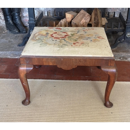 739 - AN ANTIQUE MAHOGANY STOOL
With tapestry upholstered drop in seat, cabriole legs on pad feet.

Condit... 