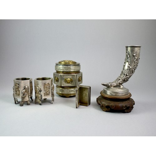440 - A GROUP OF CHINESE EXPORT SILVER ITEMS
Comprising a horn of plenty, wood stand, a pair of salts with... 
