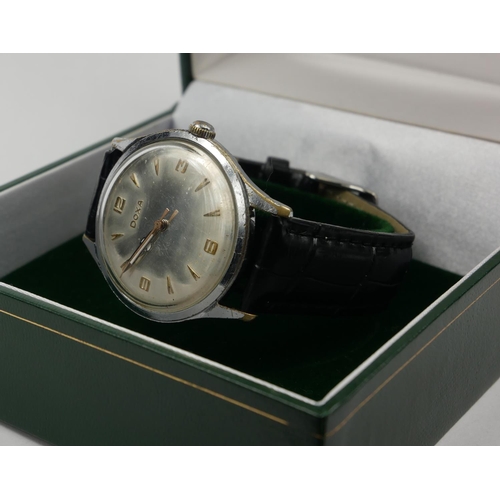 27 - DOXA, A VINTAGE STAINLESS STEEL GENT’S WRISTWATCH
Silver tone dial with Arabic number markings, anti... 