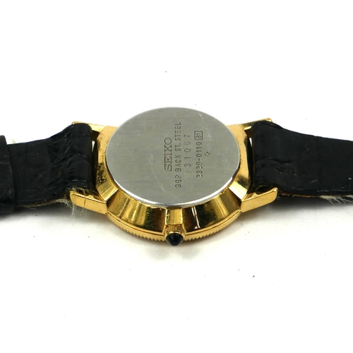 34 - SEIKO, A GOLD PLATED LADIES’ WATCH WITH A SAPPHIRE WINDER
Roman number markings, Quartz movement, on... 