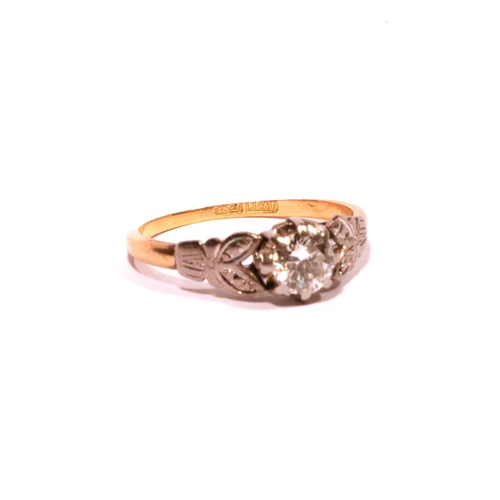 43 - A VINTAGE 18CT GOLD AND DIAMOND SOLITAIRE RING
The single round cut diamond in an 18ct gold shank fl... 