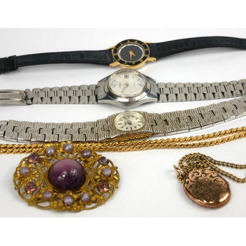 8 - A VINTAGE 9CT GOLD FINE LINK NECKLACE
Together with a rolled gold locket and chain, a rolled gold ne... 