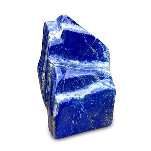 99 - A LAPIS LAZULI FREEFORM
5.4KG
(h 21.5cm x w 18cm x d 9.5cm)