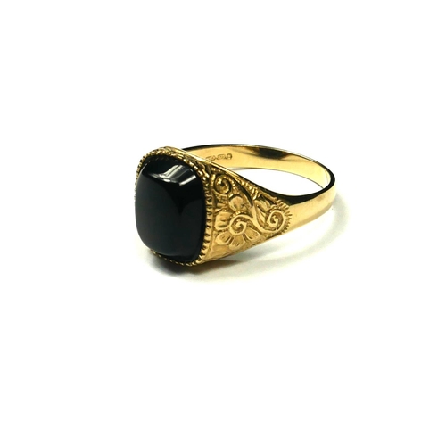 278 - A 9CT GOLD AND BLACK ONYX GENT’S SIGNET RING
The central cabochon cut stone with engraved decoration... 