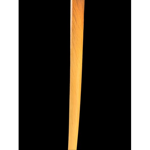 159a - AN EARLY 20TH CENTURY RHINO HORN GOLD MOUNTED RIDING CROP.
15ct gold. By Swaine & Adeney Ltd London.... 