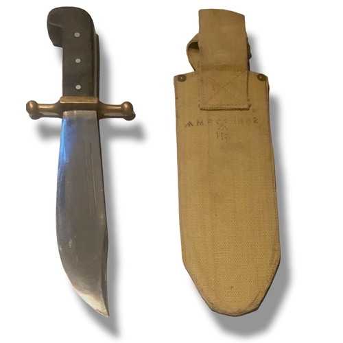 728 - KINFOLKS V44 WWII PILOTS SURVIVAL/FIGHTING KNIFE
Part of crew bail-out kit, blade stamped, canvas sc... 