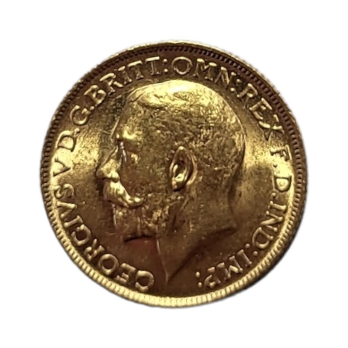 141 - A 22CT GOLD FULL SOVEREIGN COIN, GEORGE V, DATED 1913
With St. George and Dragon verso.