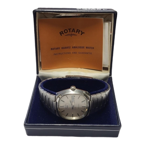 28 - ROTARY, A VINTAGE STAINLESS STEEL GENT’S WRISTWATCH
Having silver tone dial and calendar window, on ... 