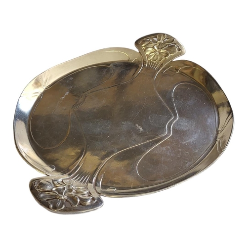 96 - A FRENCH CHRISTOFLE GALLIA RANGE SILVER PLATED TWIN HANDLED CARD LA VISTE DISH, CIRCA 1910
Embossed ... 