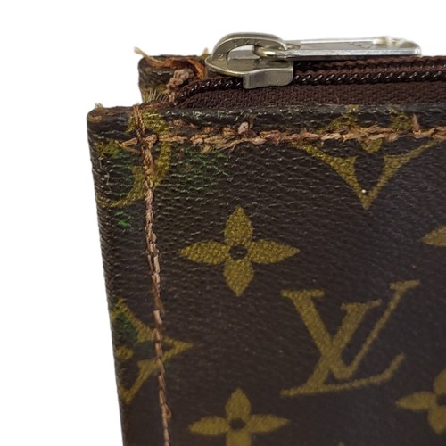 239 - LOUIS VUITTON, PARIS, A MID 20TH CENTURY GENTLEMAN’S DOCUMENTS AND PAPERWORK 
Carry briefcase folder... 