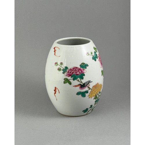 111 - A CHINESE FAMILLE ROSE OVOID PORCELAIN VASE
Hand painted decoration of flowers, birds and bats.
(app... 