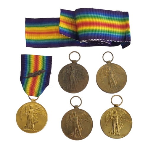 79 - COLLECTION OF FIVE BRONZE WORLD WAR ONE ‘THE GREAT WAR FOR CIVILISATION 1914-19’ VICTORY MEDALS
Clas... 