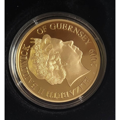 70B - A 22CT GOLD 'DOUBLE ROSE' FIVE POUND PROOF COIN, DATED 2009 
Titled 'Henry VIII 500th Anniversary Do... 