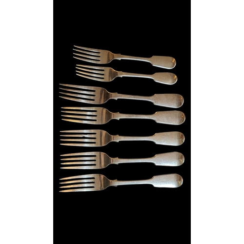 103 - A COLLECTION OF FIVE VICTORIAN DINNER SILVER FORKS
Fiddle pattern, with engraved family crest to rev... 