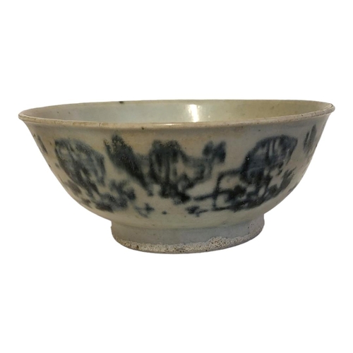 203 - TEK SING SHIPWRECK, A COLLECTION OF EARLY 19TH CENTURY CHINESE PORCELAIN
A pair of plates decorated ... 