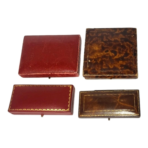 285 - A COLLECTION OF TWELVE EARLY 20TH CENTURY JEWELLERY BOXES
To include a leather medal box, marked ‘Pi... 