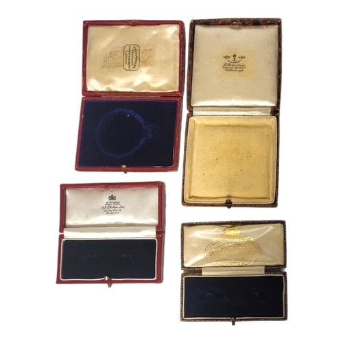 285 - A COLLECTION OF TWELVE EARLY 20TH CENTURY JEWELLERY BOXES
To include a leather medal box, marked ‘Pi... 