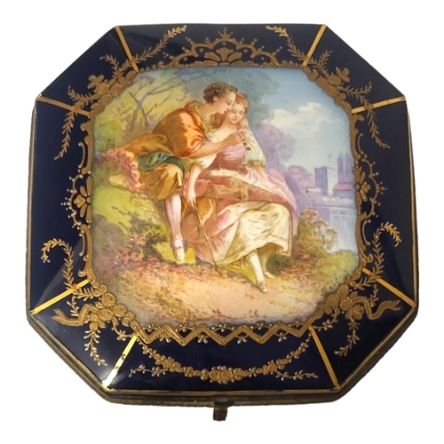 318 - A FINE MID 19TH CENTURY SECOND REPUBLIC PERIOD FRENCH SEVRES STYLE OCTAGONAL HARD PASTE PORCELAIN OR... 