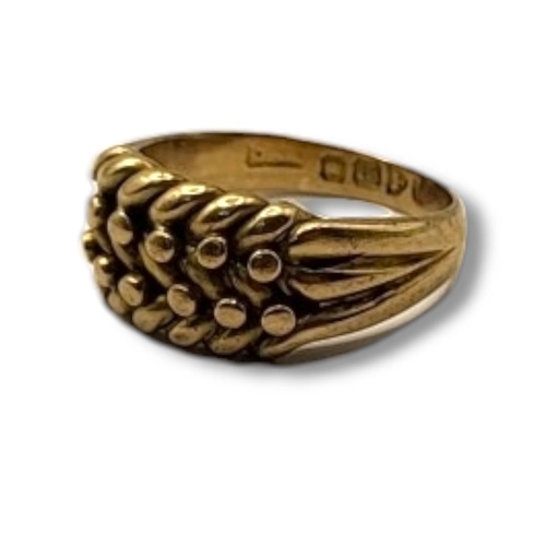 91 - AN EARLY 20TH CENTURY 18CT GOLD WHEATSHEAF RING
Rope twist design.
(size L)

Condition: good