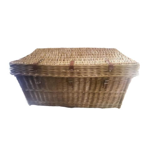 600 - BREXTON FOR ASPREY OF LONDON, A LARGE WICKER PICNIC BASKET WITH LEATHER HANDLES 
With fitted interio... 