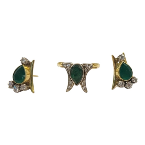 110 - A VINTAGE 18CT GOLD, EMERALD AND DIAMOND RING AND EARRINGS SET
Having pear form central emerald with... 