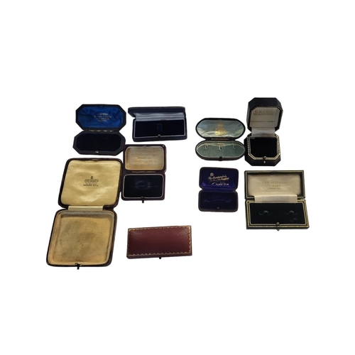 194 - A COLLECTION OF EARLY 20TH CENTURY JEWELLERY BOXES
Various sizes and makers, to include two Asprey b... 