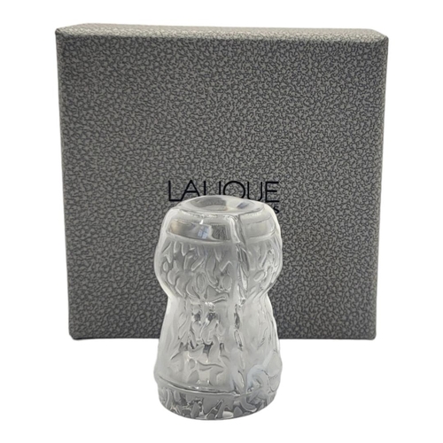 297 - LALIQUE, A VINTAGE FROSTED GLASS  NOVELTY CHAMPAGNE CORK 
Having engraved mark to base,fitted velvet... 