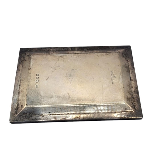 72 - GARRARD, A 20TH CENTURY SILVER RECTANGULAR PIN TRAY
Marked to base ‘Garrard and Co., Albemarle St, L... 