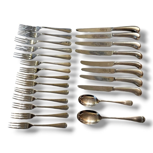 71 - GEORGE BUTLER, A LOOSE PART CANTEEN OF SILVER PLATED CUTLERY
Pistol grip handles comprising four lar... 