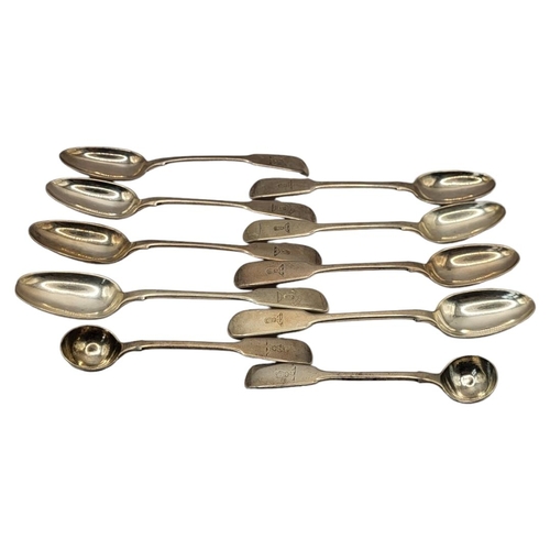 10 - A SET OF SIX GEORGIAN SILVER TEASPOONS
Plain fiddle pattern with engraved family crest, one with pre... 