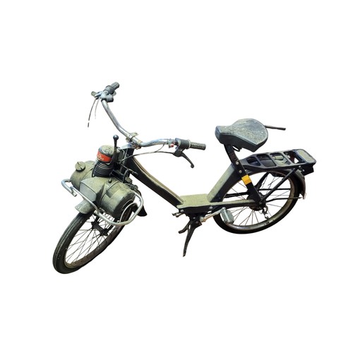 567 - SOLEX, A VINTAGE FRENCH MOPED/MOTORISED BICYCLE
Model S3800 with black livery.