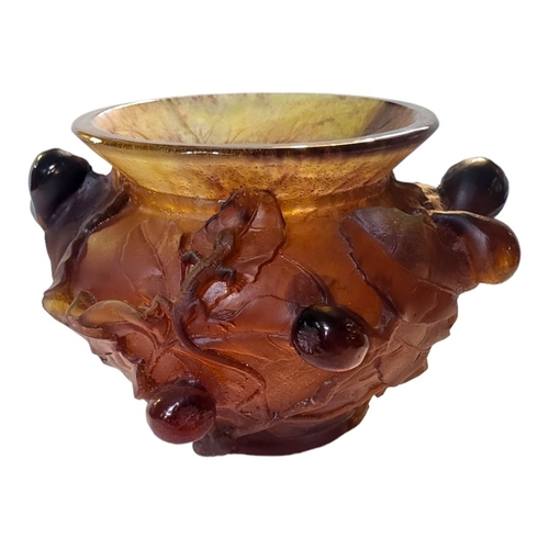 318 - DAUM FRÈRES OF NANCY ART NOUVEAU PATE-DE-VERRE AMBER GLAZED ART GLASS JARDINIÈRE
The surface body ca... 