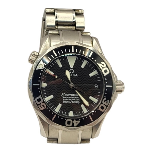 15 - OMEGA, SEAMASTER, A STAINLESS STEEL GENT’S WRISTWATCH
Having a black tone dial and calendar window a... 