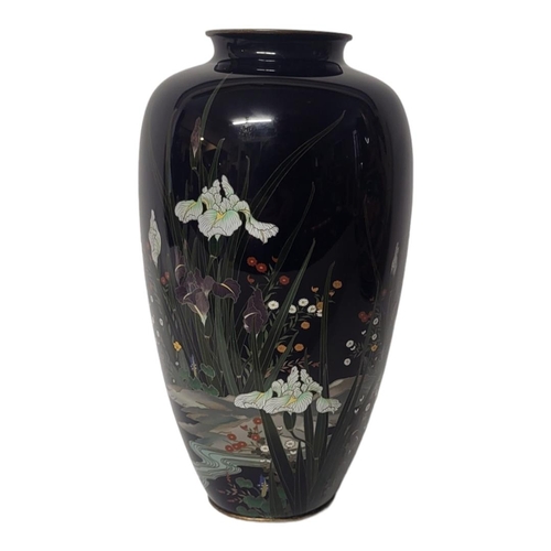 271 - A FINE JAPANESE MEIJI PERIOD, 1868 - 1911, A BLACK ENAMEL CLOISONNÉ VASE 
In the manner of Namikawa ... 