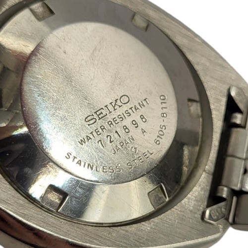 126A - SEIKO, A VINTAGE GENT’S STAINLESS STEEL AUTOMATIC WRISTWATCH
Black enamel bezel with luminous number... 