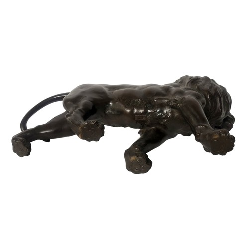 456 - A FINE JAPANESE MEIJI PERIOD, 1868 - 1911, PATINATED BRONZE MODEL OF AN IMPERIAL LION 
Naturalistica... 