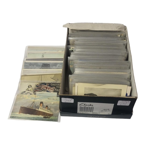 547A - A BOX CONTAINING APPROX 250 EARLY 20TH CENTURY AND LATER POSTCARDS
War and merchant ships and indivi... 