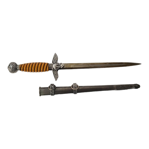 592 - A GERMAN WWII 2ND PATTERN LUFTWAFFE OFFICERS DRESS DAGGER AND SCABBARD, BY E&F HORSTER, SOLINGEN.
(b... 