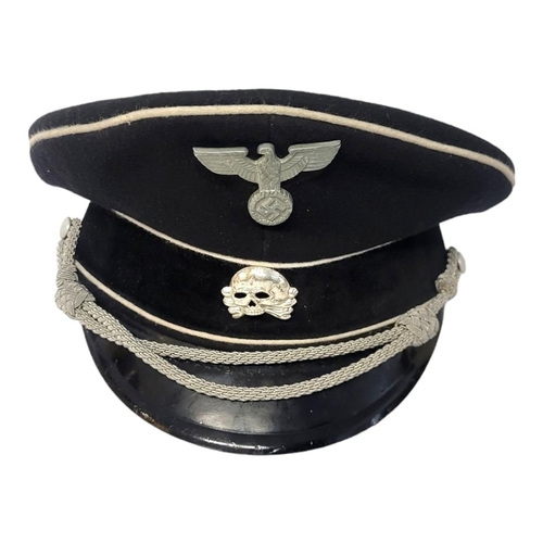 598 - A GERMAN WWII THIRD REICH SS OFFICER'S VISOR CAP (LATER GOOD COPY)
Black felt, white piping, silver ... 