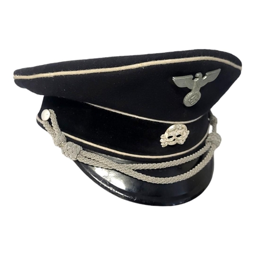 598 - A GERMAN WWII THIRD REICH SS OFFICER'S VISOR CAP (LATER GOOD COPY)
Black felt, white piping, silver ... 