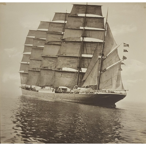 642 - BEKEN PHOTOGRAPHS, CIRCA 1930
Depicting yachts and boats.

N.B. Beken started their photography in 1... 