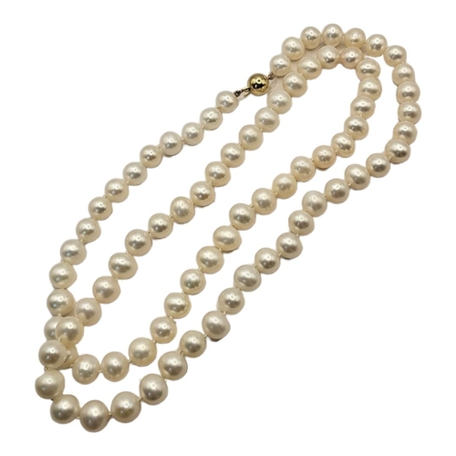 22A - A VINTAGE CONTINENTAL 14CT GOLD AND PEARL NECKLACE
Having a single strand with spherical 14ct gold c... 