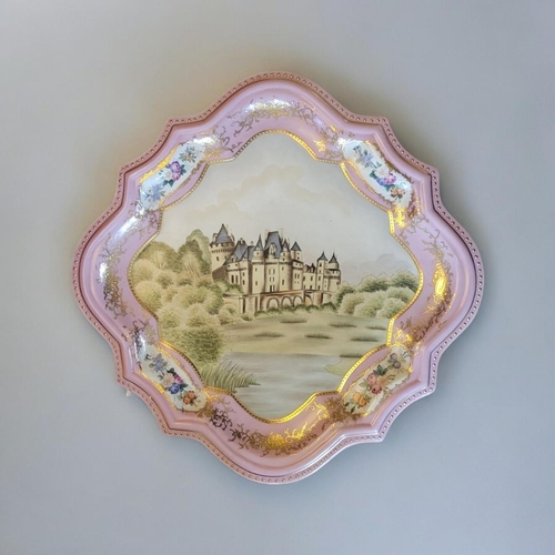 269 - AN 18TH CENTURY FRENCH SEVRÈS STYLE PLATE
Having a central image of a Château with a floral and rais... 