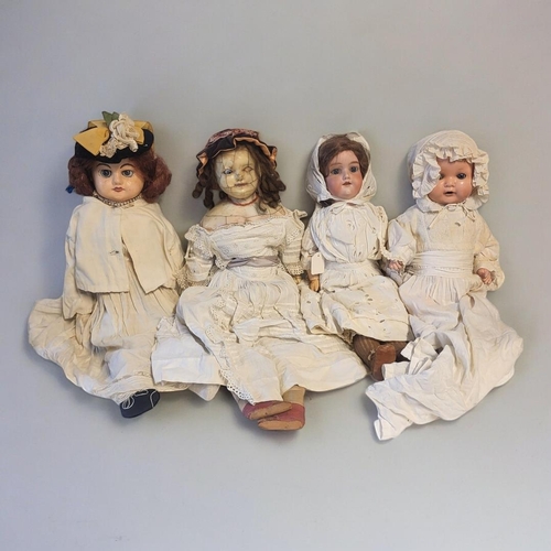 346 - A LARGE ARMAND MARSEILLE BISQUE HEADED CHARACTER DOLL, CIRCA 1900 - 1915
Five piece composition body... 