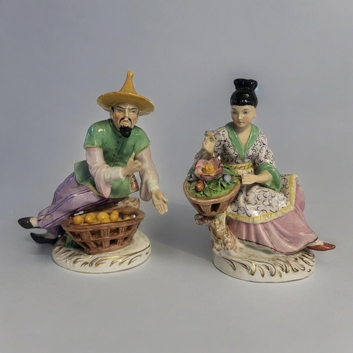 353 - A PAIR OF FINE EARLY SITZENDORF OF THURINGIA AFTER VOIGT ALFRED HARD PASTE PORCELAIN MODELS OF CHINE... 