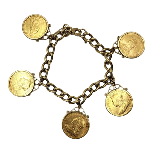 63 - A 9CT GOLD CURB LINK BRACELET HUNG WITH FIVE VICTORIAN FULL SOVEREIGNS, 1891, 1892 AND THREE 1900.

... 