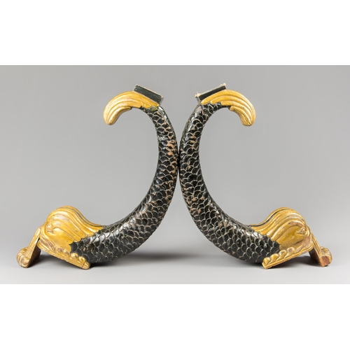 7 - A PAIR OF LATE 19TH/EARLY 20TH CENTURY EMPIRE STYLE CARVED WOOD DOLPHIN ARCHITECTURAL FRAGMENTS, GIL... 