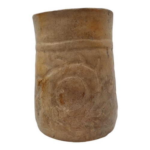 460 - A SOUTH AMERICAN TERRACOTTA POTTERY VASE
Having a single mask and incised decoration.
(approx 16cm)
... 