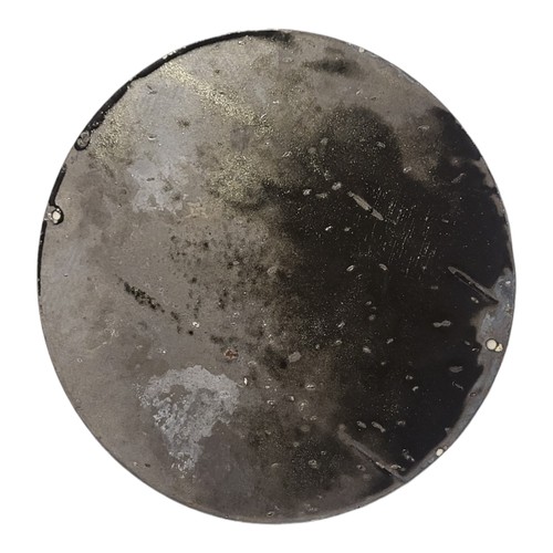 287 - EXTRA STOUT GUINNESS, ST. JAMES GATE DUBLIN, A VINTAGE ENAMEL ADVERTISING SIGN.
(31cm)

Condition: c... 